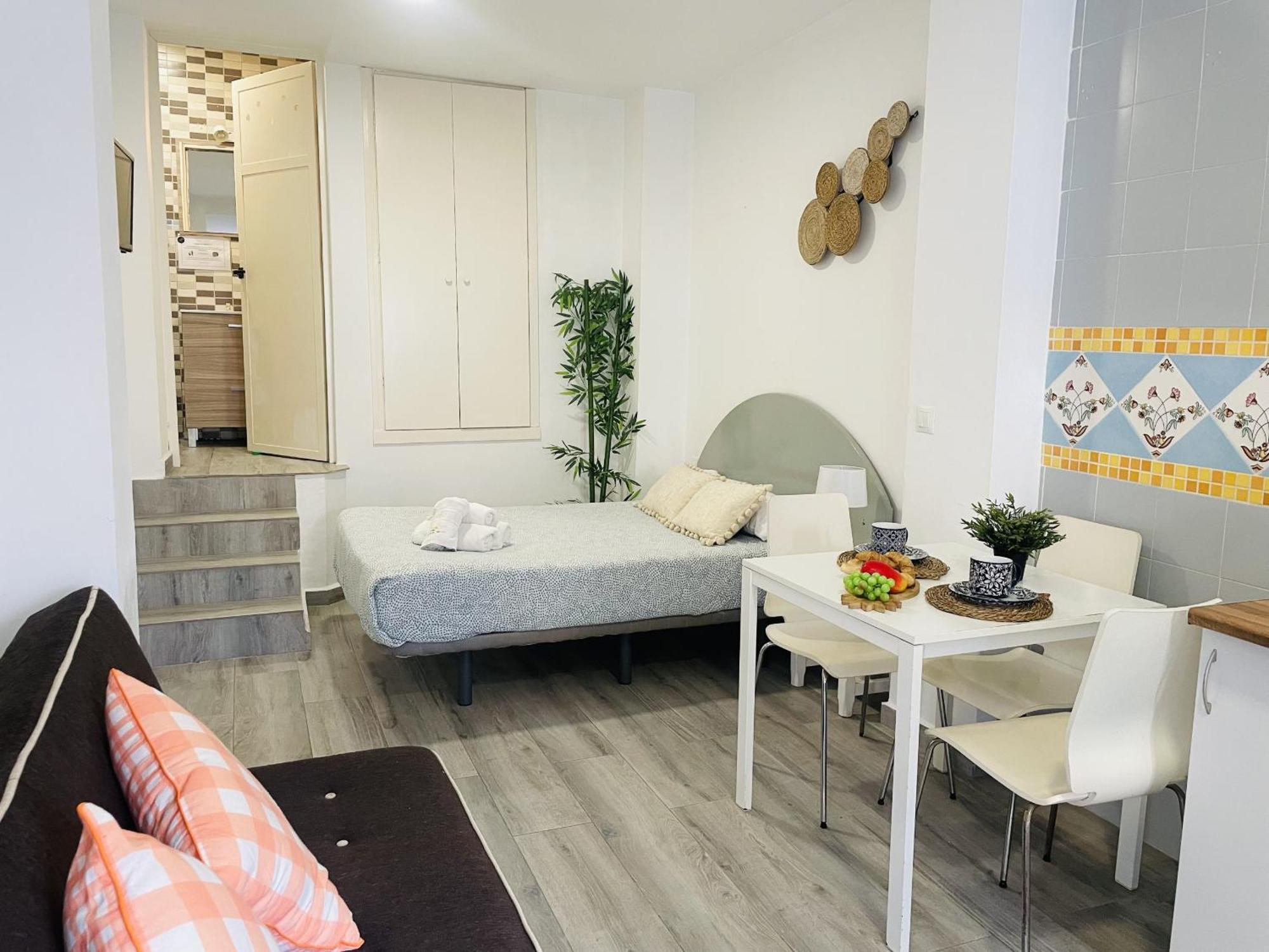 Estudio Jimena Carabeo En El Centro De Nerja Dış mekan fotoğraf